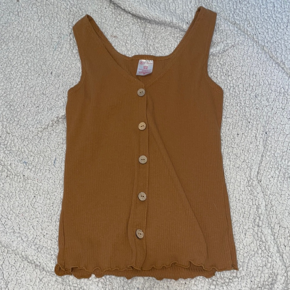 V neck brown kindaish shirt